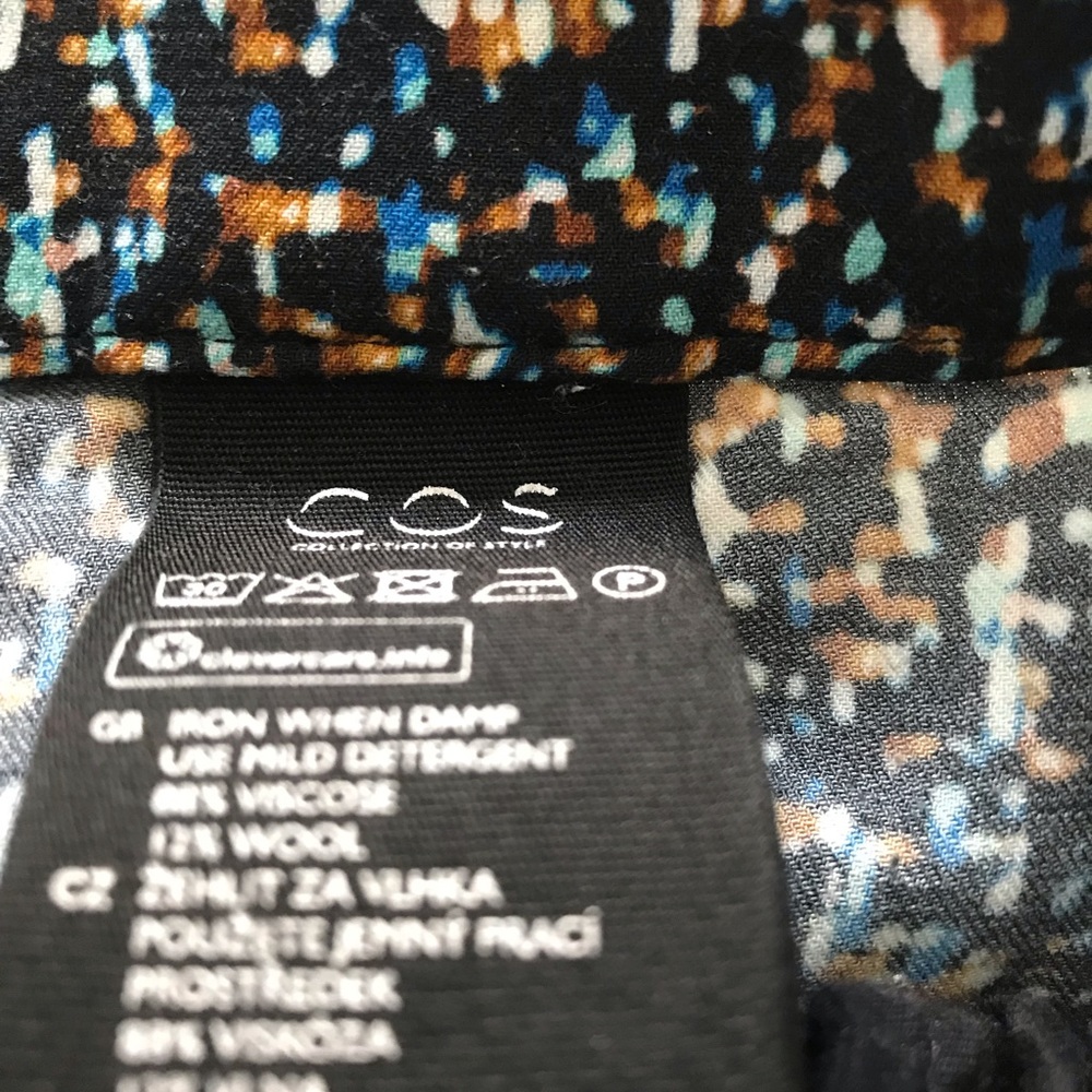 COS Digital print pants - Picture 5 of 6